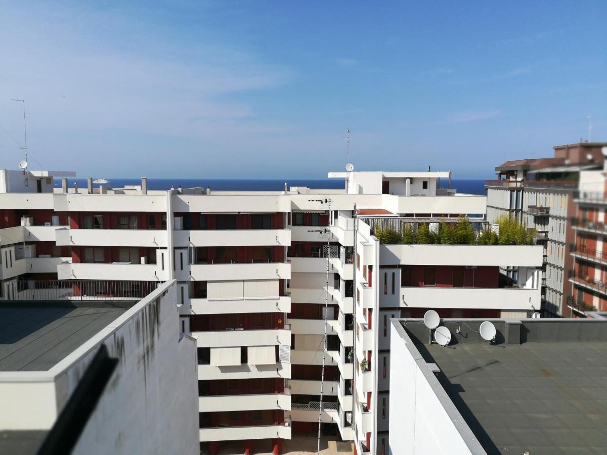B&B La Terrazza Near The Beach Μπάρι Εξωτερικό φωτογραφία