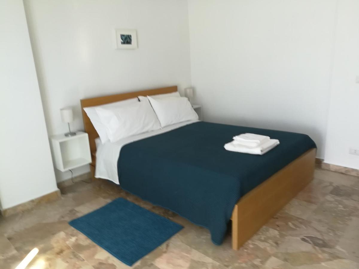 B&B La Terrazza Near The Beach Μπάρι Εξωτερικό φωτογραφία