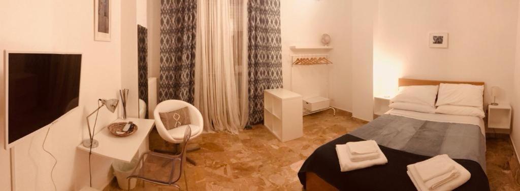 B&B La Terrazza Near The Beach Μπάρι Δωμάτιο φωτογραφία